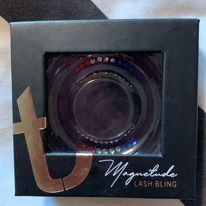 Tori belle cosmetics Fireworks Lash Bling